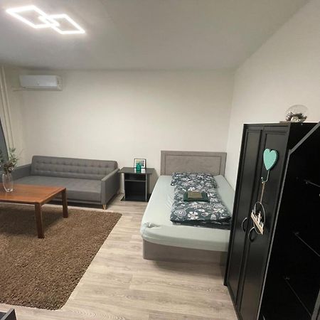 Apartman Sabo Komenskeho Košice Eksteriør billede